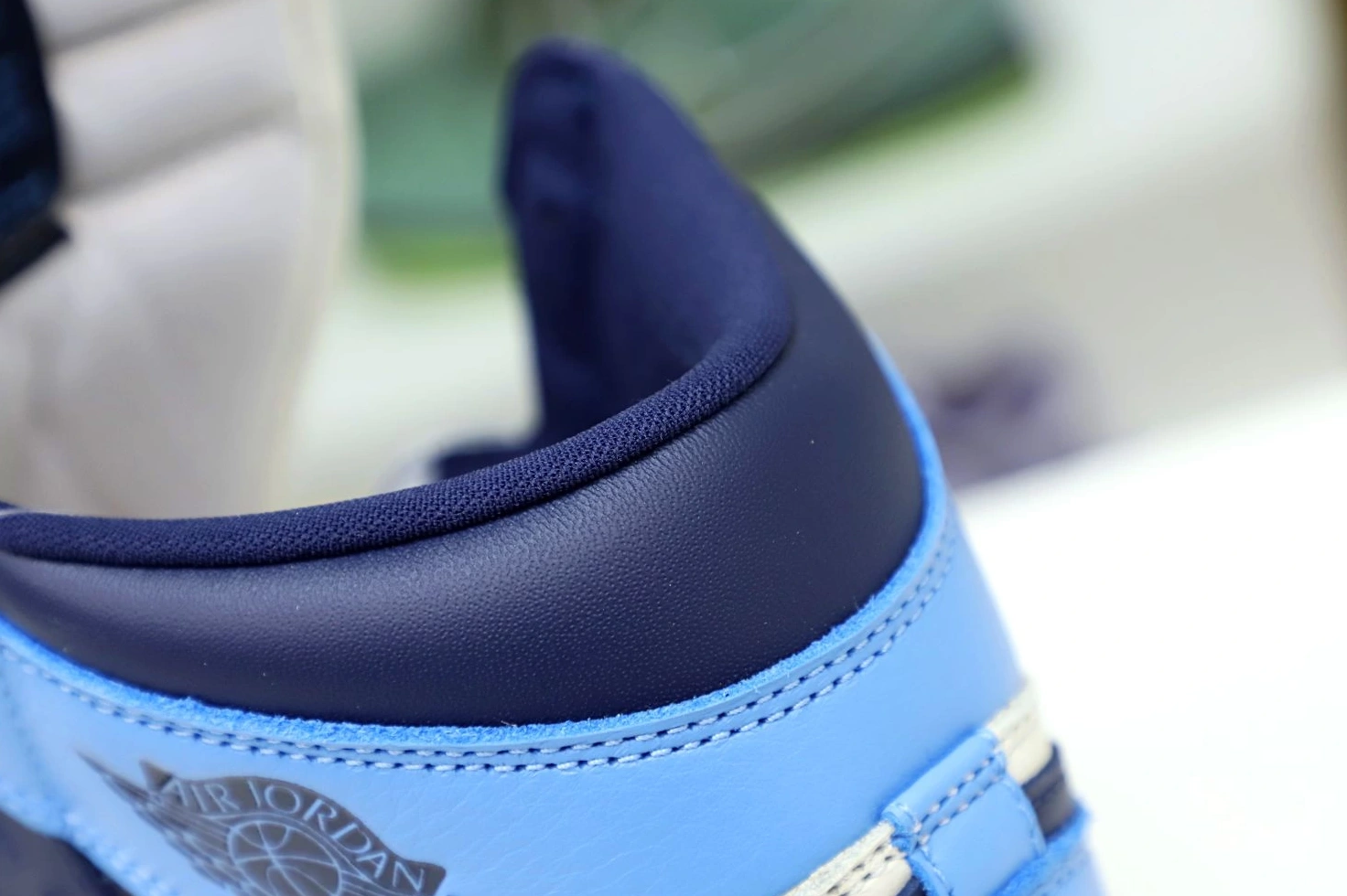 RETRO 1 HIGH 'OBSIDIAN' OG JORDAN AIR 1211